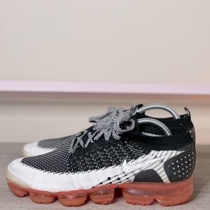Nike Air VaporMax Flyknit Womens Size 9.5